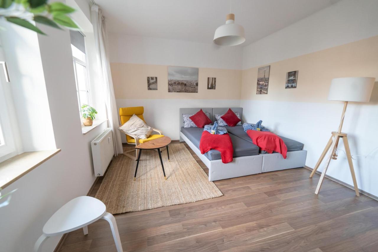 Fullhouse - Zwickau - L12 - 2 Single Beds - Nespresso - Smarttv Apartman Kültér fotó