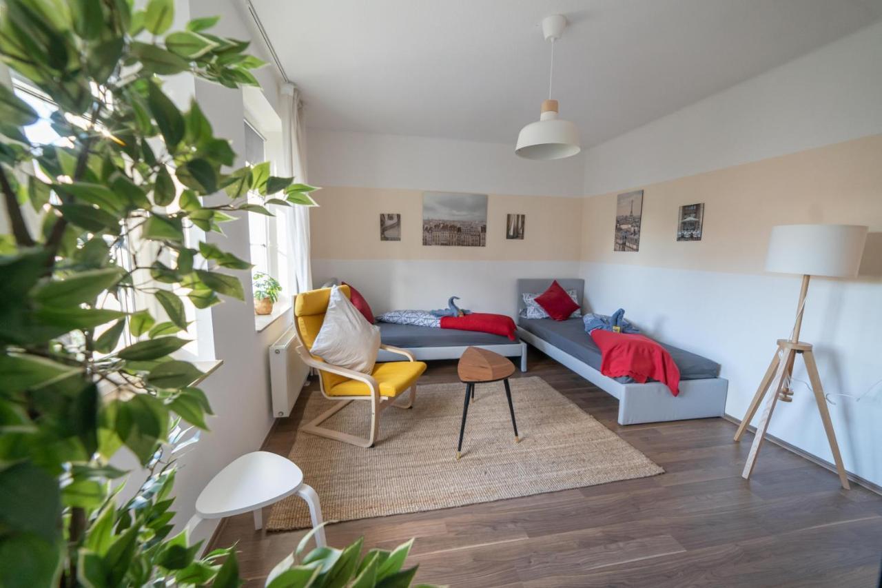 Fullhouse - Zwickau - L12 - 2 Single Beds - Nespresso - Smarttv Apartman Kültér fotó